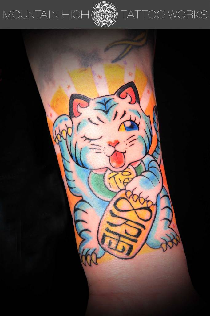 招き猫のタトゥー 札幌のタトゥースタジオ Mountain High Tattoo Works作品集